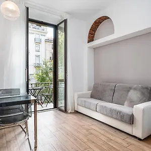 Appartamento Hemeras Boutique Homes - Smart Flat With Balcony Near The City Center